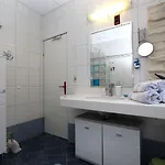 Idyllisches Nur 200 Meter Zum Mit Taxibootverbindung Nach Appartement *